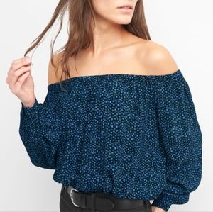 GAP Heart Pattern Off-the-Shoulder Blouse